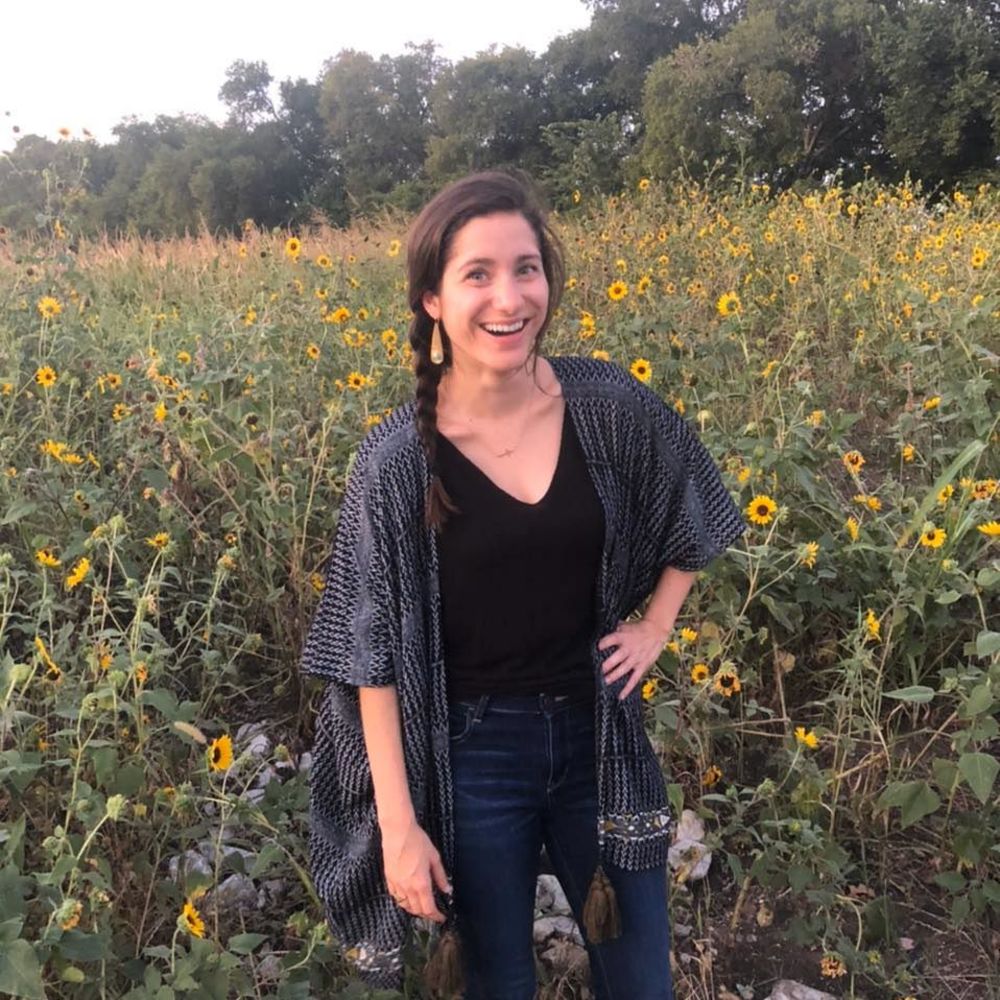 Meet your Posher, Kira